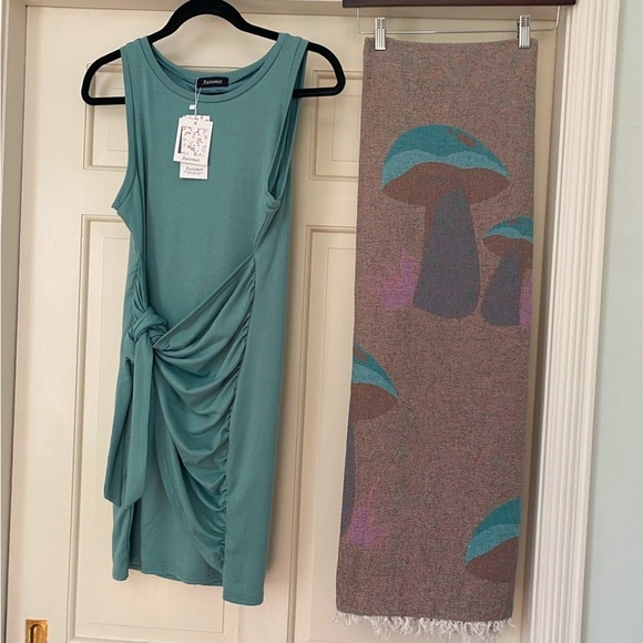 Jet Set Front Side Tie Dress Light Teal Green Medium + Teal Travel Blanket SET 2 - Picture 5 of 14